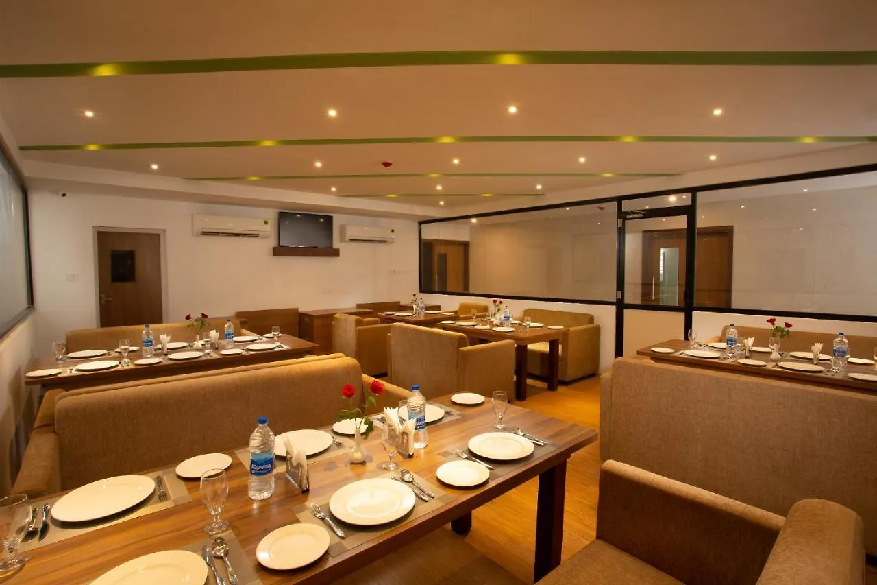 Hotel Keerthi Thiruvananthapuram 3*,