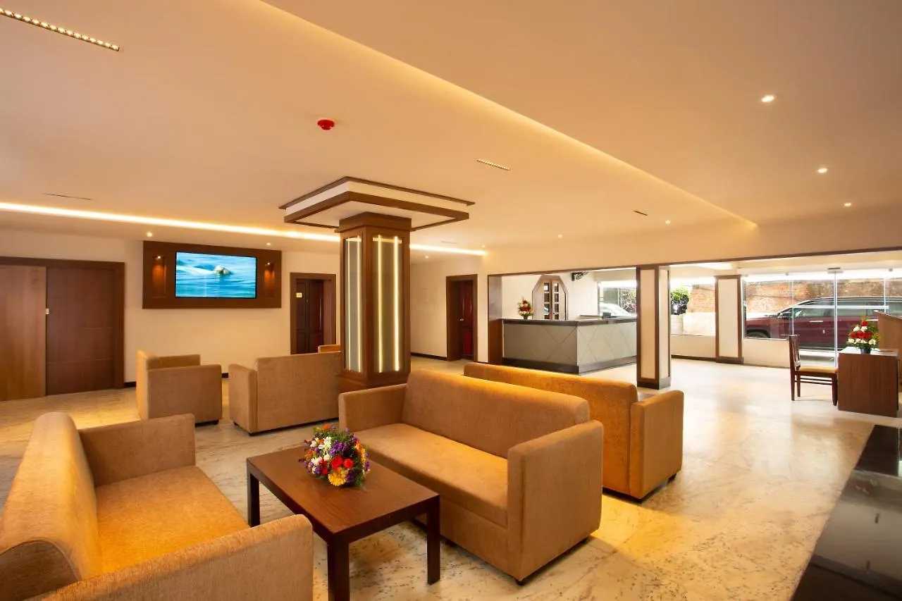 Hotel Keerthi Thiruvananthapuram